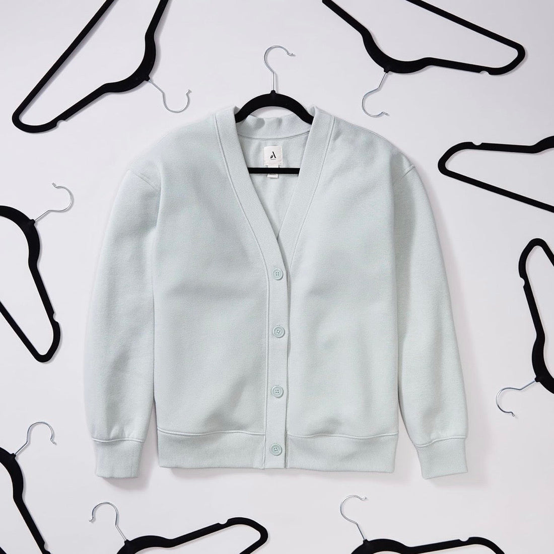 Best Slim Velvet Non-Slip Suit Hangers for a Space-Saving Closet